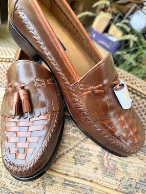 Giorgio Brutini Brown Woven Tassel Loafers